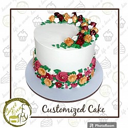 8x6 inches 2800.00 (free 12 cupcakes)