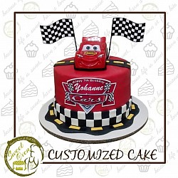 8x6 inches 4500.00 (free 12 cupcakes)