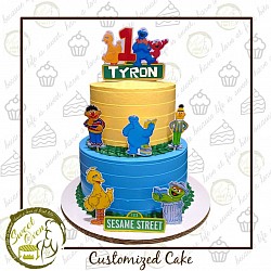 8x3, 6x3 inches 2500 (w/ 12 pcs cupcakes)