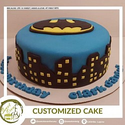 8x3 inches P3000.00 (free 12 pcs cupcakes)