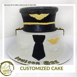 8x3, 6x3 inches P3800.00 (free 12 pcs cupcakes)