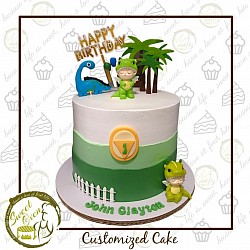 8x6 inches 3500.00 (free 12 cupcakes)