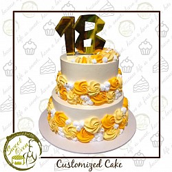 8x3, 6x3 inches P2500.00 free 12 pcs cupcakes