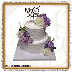 8x3, 6x3 inches P2800.00 free 12 pcs cupcakes