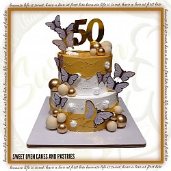 8x3,6x3 inches P2800.00 free 12 pcs cupcakes